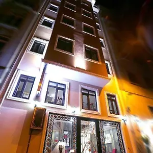 Maxwell *** Provincia di Istanbul
