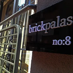 Aparthotel Brickpalas